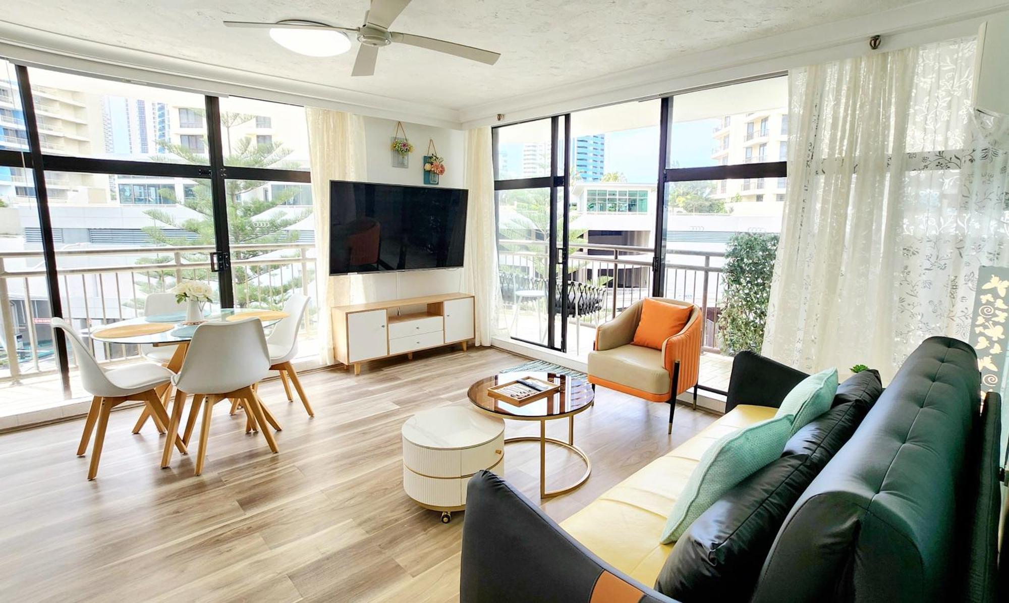 Beachside Apartment In The Heart Of Surfers Paradise - Free Parking Gold Coast Exterior photo